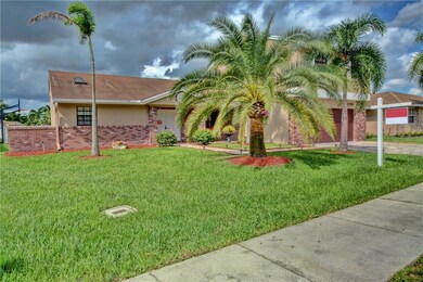 14741 Kirsten Ct, Davie, FL 33325 - photo 3