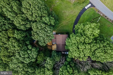 6611 Crown Ln, Zionsville, PA 18092 - photo 3