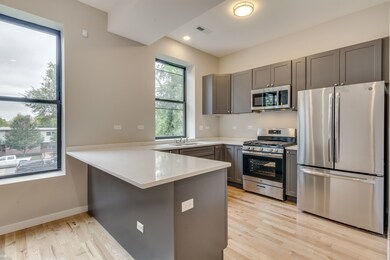 4525 S Evans Ave unit 2, Chicago, IL 60653 - photo 6