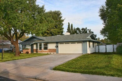 LARGE 2 CAR GARAGE