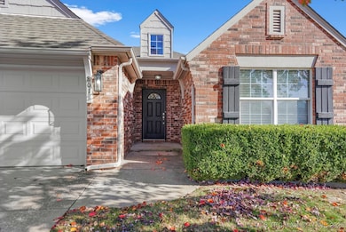 801 W Juneau St, Broken Arrow, OK 74012 - photo 2