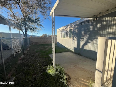 5711 Columbia Way unit Spc 231, Lancaster, CA 93536 - photo 5