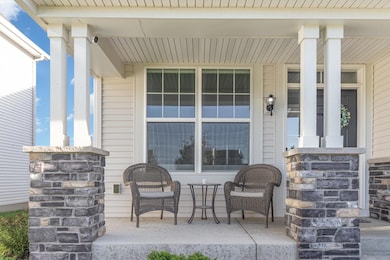 4455 Benjamin Ct, Saint Paul, MN 55129 - photo 5