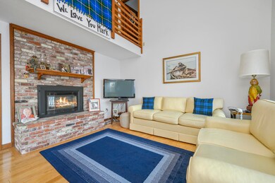 8 Elisha Pond Dr, Yarmouth Port, MA 02675 - photo 7