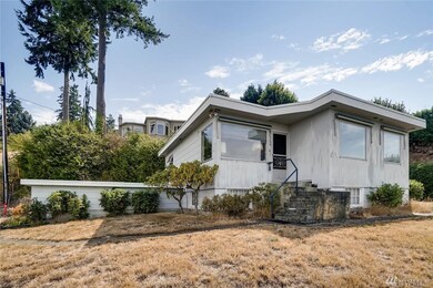 728 Edmonds St, Edmonds, WA 98020 - photo 2
