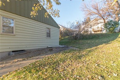 617 Bancroft St, Des Moines, IA 50315 - photo 7