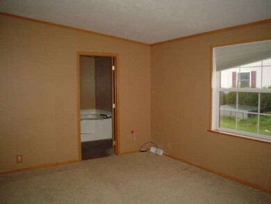 432 Grand Ave, Woodville, OH 43469 - photo 6