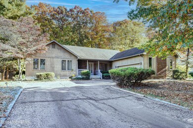 37 Cedar St, Eatontown, NJ 07724 - photo 2