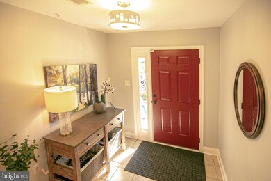 9148 Marlove Oaks Ln, Owings Mills, MD 21117 - photo 4