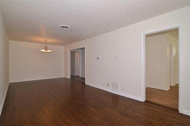 6459 Lontos Dr, Dallas, TX 75214 - photo 4