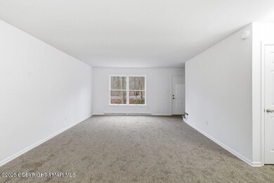 1273 Chateau Dr unit 6A, East Stroudsburg, PA 18302 - photo 6
