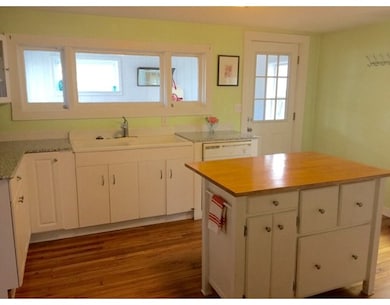 2 Cherry St, Easthampton, MA 01027 - photo 6