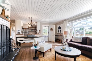 611 Crystal Beach Rd, Point Roberts, WA 98281 - photo 5