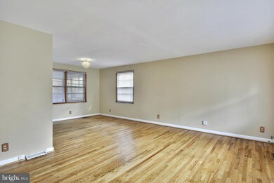 9516 Park Ave, Laurel, MD 20723 - photo 2