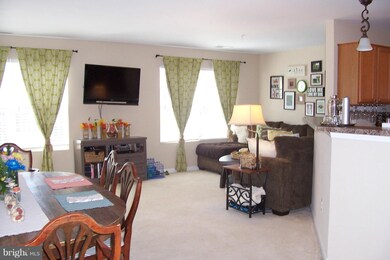 11204 Wortham Crest Cir unit 92, Manassas, VA 20109 - photo 4