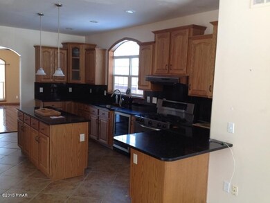 215 Conashaugh Trail, Milford, PA 18337 - photo 4