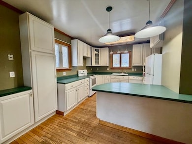 15 Alpine St, Gorham, NH 03581 - photo 5