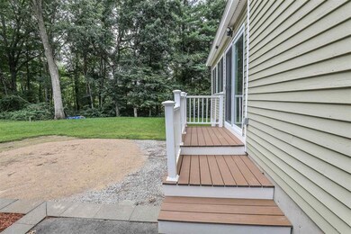 42 Dale Rd unit A, Hooksett, NH 03106 - photo 7