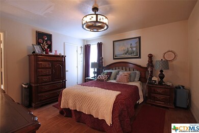 223 Cheyenne St, Copperas Cove, TX 76522 - photo 5