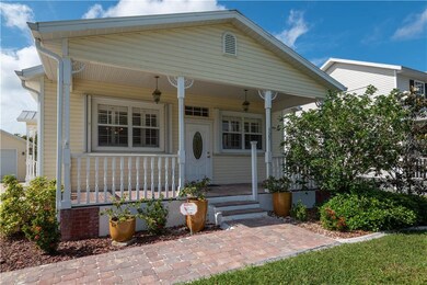 327 W Mckenzie St, Punta Gorda, FL 33950 - photo 2