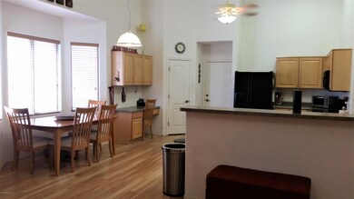 breakfast room