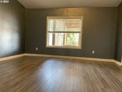 6488 Tepper Park Way NE unit 3, Keizer, OR 97303 - photo 3