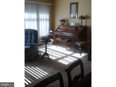 657 Niblick Ln unit 16, Wallingford, PA 19086 - photo 3