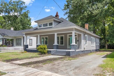 02-1305 E Walnut St-2