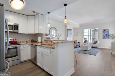 Park Central unit 1506, Atlanta, GA 30309 - photo 3