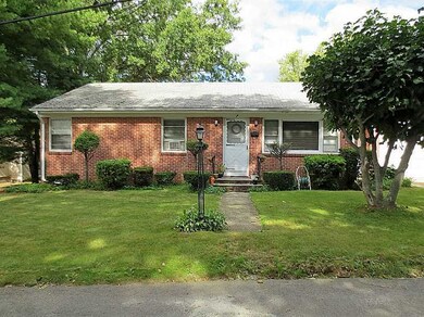 7 Richardson Dr, Johnston, RI 02919 - photo 2