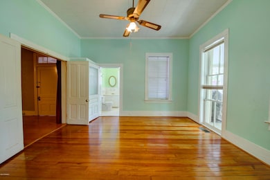 647 E Main St, New Iberia, LA 70560 - photo 3