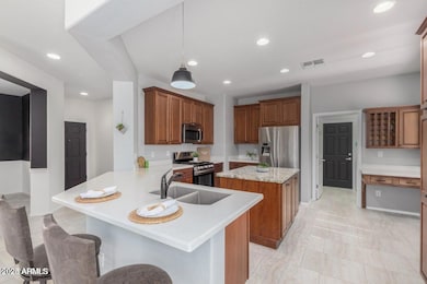 26180 W Wahalla Ln, Buckeye, AZ 85396 - photo 4