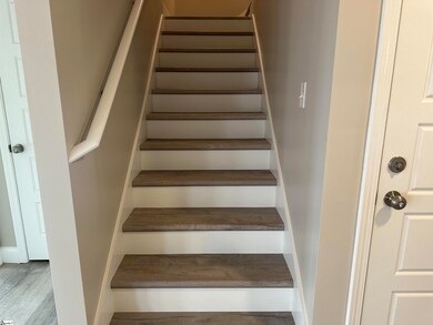 640 Hammett Rd, Wellford, SC 29385 - photo 4