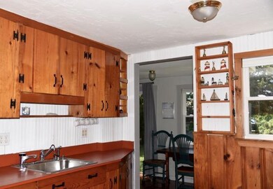 10 Brockton Ave, Wareham, MA 02532 - photo 6