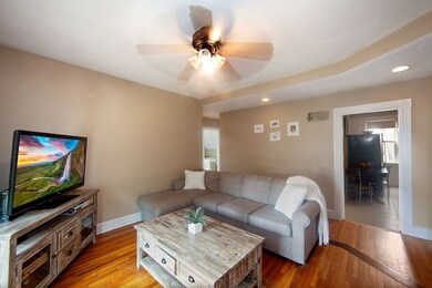 18 Holden St unit C, Attleboro, MA 02703 - photo 4