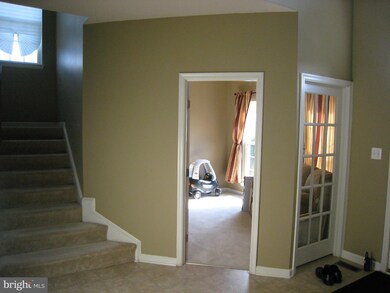 12502 Macintosh Ct, Fort Washington, MD 20744 - photo 2