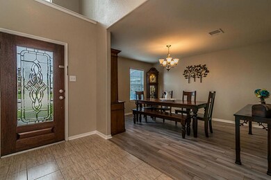 4715 High Creek Ct, Alvin, TX 77511 - photo 7