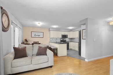 3 Strathmore Shire unit A, Uxbridge, MA 01569 - photo 5