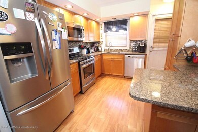 39 Church Ave, Staten Island, NY 10314 - photo 7