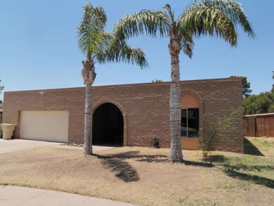 Front of House 4
