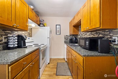 21825 30th Ave S, Des Moines, WA 98198 - photo 4