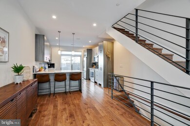 2229 Wilder St, Philadelphia, PA 19146 - photo 5