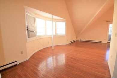 11 Catherine St unit A, Newport, RI 02840 - photo 6