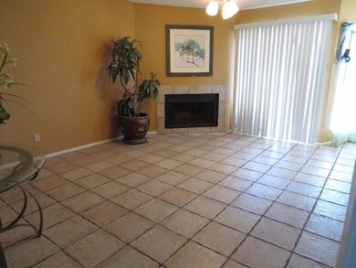 18800 Egret Bay Blvd unit 904, Houston, TX 77058 - photo 2