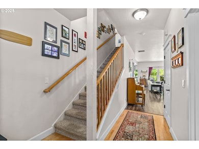 3743 Julia Loop, Eugene, OR 97404 - photo 6