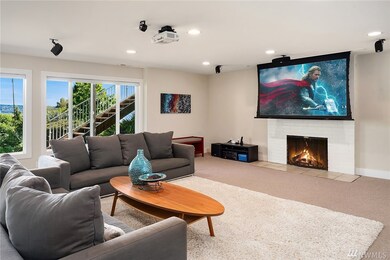 8246 E Mercer Way, Mercer Island, WA 98040 - photo 3