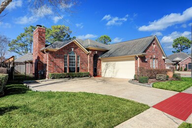 412 Forest Pines Ct, Friendswood, TX 77546 - photo 3