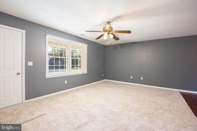 18 Lincoln St, New Castle, DE 19720 - photo 3