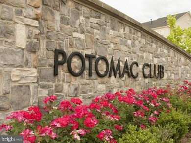 2154 Oberlin Dr unit 139A, Woodbridge, VA 22191 - photo 2