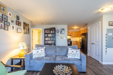 113 Sumner St unit 11, Boston, MA 02128 - photo 7